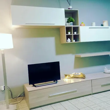 Апартаменти Adriana *